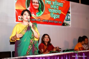 সুফি ফারুক এর আমন্ত্রণে পান্টি বাজারের অনুষ্ঠানে কথা বলছেন অভিনেত্রী তারিন জাহান