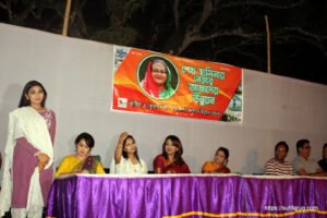 সুফি ফারুক এর আমন্ত্রণে পান্টি বাজারের অনুষ্ঠানে যোগ দিয়েছেন তারকারা