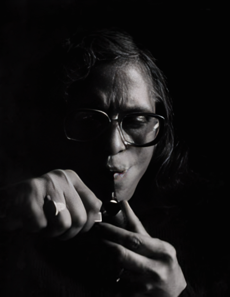 পূর্ণেন্দু পত্রী