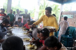 অন্নপূর্ণায় সামাজিক গণমাধ্যম প্রচার কর্মীদের মিলন মেলা ২৭ ০৬ ২০১৭ 273 অন্নপূর্ণায় সামাজিক গণমাধ্যম প্রচার কর্মীদের মিলনমেলা। অন্নপূর্ণা, বাঁশগ্রাম গ্রাম, বাগুলাট ইউনিয়ন, কুমারখালী উপজেলা।