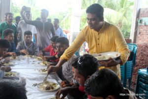 অন্নপূর্ণায় সামাজিক গণমাধ্যম প্রচার কর্মীদের মিলন মেলা ২৭ ০৬ ২০১৭ 276 অন্নপূর্ণায় সামাজিক গণমাধ্যম প্রচার কর্মীদের মিলনমেলা। অন্নপূর্ণা, বাঁশগ্রাম গ্রাম, বাগুলাট ইউনিয়ন, কুমারখালী উপজেলা।