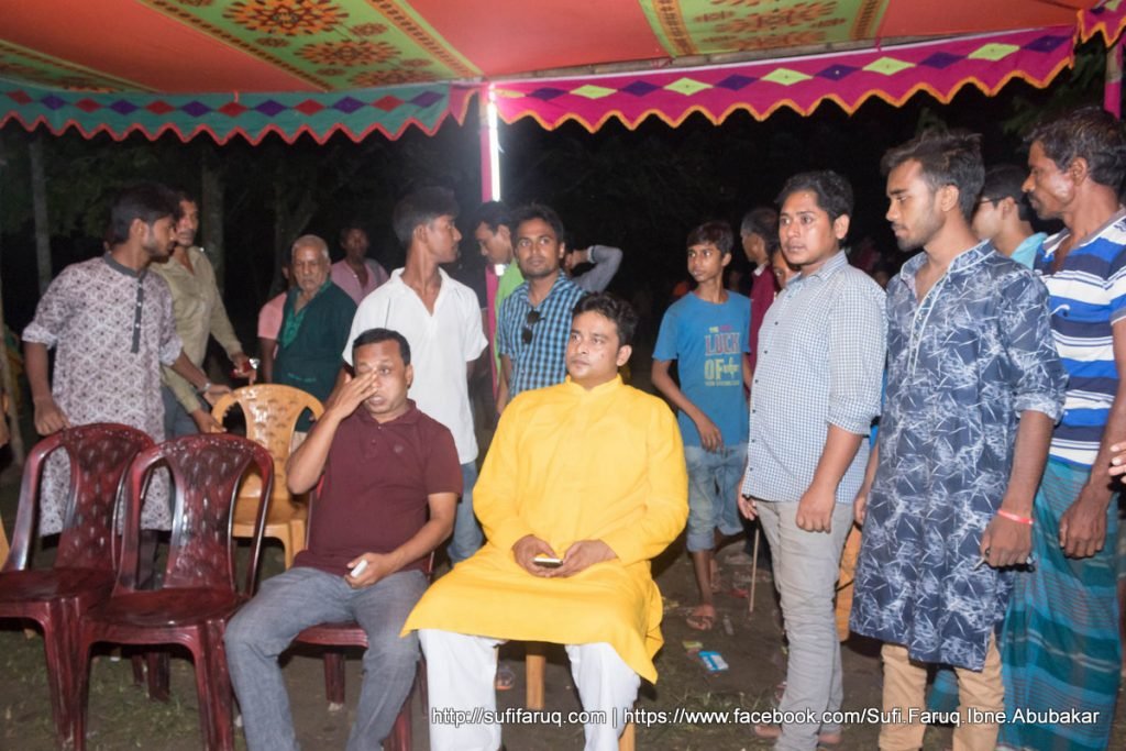 খোকসা উপজেলার, ওসমানপুর ইউনিয়নের, হিজলাবট গ্রামের, হিজলাবট কুটিবাড়ী সার্বজনীন শ্রী শ্রী দুর্গা মন্দির পরিদর্শন ও শুভেচ্ছা বিনিময়- ০৭.০৯.২০১৭