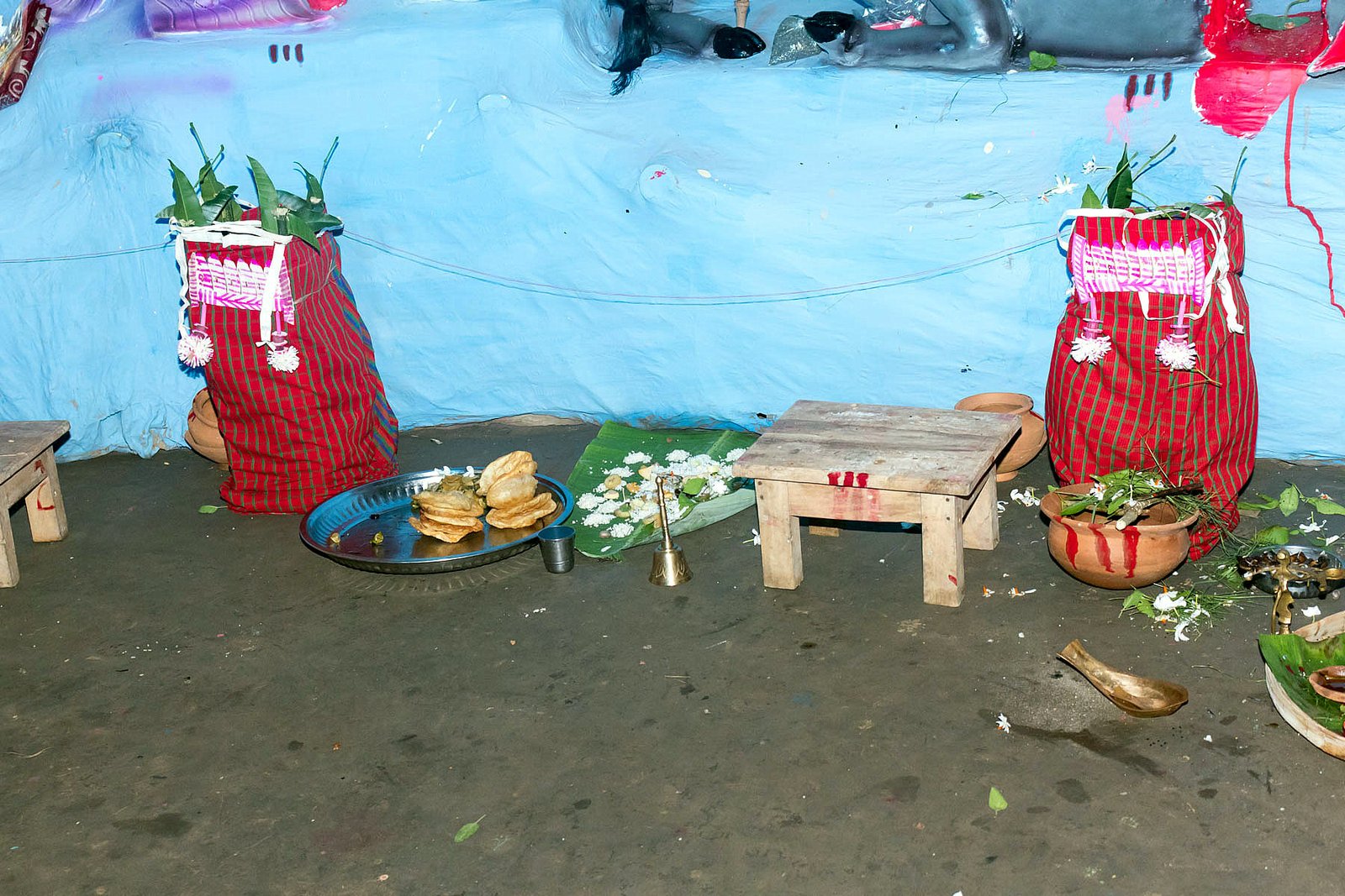 সুফি ফারুক এর ধর্মপাড়া বারোয়ারী শ্রী শ্রী দুর্গা মন্দির পরিদর্শন ও শুভেচ্ছা বিনিময় ২৭.০৯ 14 ধর্মপাড়া গ্রাম - ৬ নং চাপড়া ইউনিয়ন, কুমারখালী, কুষ্টিয়া