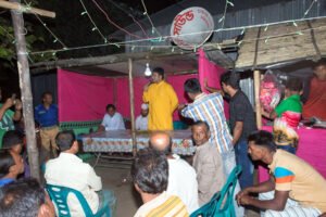 সুফি ফারুক এর সাওতা বারোয়ারী শ্রী শ্রী পূজা মন্দির পরিদর্শন ও শুভেচ্ছা বিনিময় ২৭.০৯ 14 সাওতা গ্রাম - ৬ নং চাপড়া ইউনিয়ন, কুমারখালী, কুষ্টিয়া