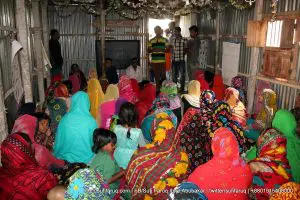 পেশা পরামর্শ সভার আওয়ায় সেলাই প্রশিক্ষণের সমাপনী অনুষ্ঠান। পুরাতন চড়াইকোল, নন্দলালপুর ইউনিয়ন, কুমারখালী।