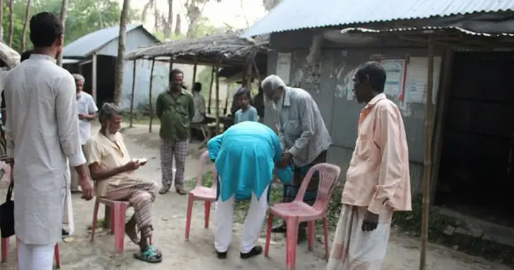 01 3 কুমারখালীর খোদ্দ ভালুকা, গোদের বাজার ও চরকেষ্টপুর গ্রামে সুফি ফারুকের গণসংযোগ