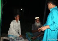 সুফি ফরুক এর গণসংযোগ পান্টি ইউনিয়ন খোদ্দ ভালুকা গোদের বাজার ও চরকেষ্টপুর 184 কুমারখালীর খোদ্দ ভালুকা, গোদের বাজার ও চরকেষ্টপুর গ্রামে সুফি ফারুকের গণসংযোগ