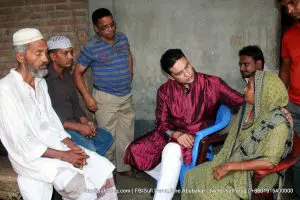 Hannan er Poribar er Shathe Dekha o kobor jiyarot Mulgram Panti 67 সহযোদ্ধা আব্দুল হান্নানের প্রথম মৃত্যুবার্ষিকী: দক্ষিণ মূলগ্রামে সুফি ফারুকের শ্রদ্ধা ও শোকাতুর পরিবারের সাথে সাক্ষাৎ 7 Hannan er Poribar er Shathe Dekha o kobor jiyarot Mulgram Panti 67 সহযোদ্ধা আব্দুল হান্নানের প্রথম মৃত্যুবার্ষিকী: দক্ষিণ মূলগ্রামে সুফি ফারুকের শ্রদ্ধা ও শোকাতুর পরিবারের সাথে সাক্ষাৎ