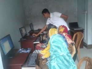 Khoksa Gurukul Computer Training Ongoing 1 তথ্য প্রযুক্তির অপরিহার্য দক্ষতা কোর্সের সিলেবাস । পেশা পরামর্শ সভা 3 সুফি ফারুকের পেশা পরামর্শ সভার আওতায় খোকসা গুরুকুলে কম্পিউটার প্রশিক্ষণ চলছে