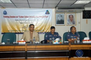 ‌আইটিএমবির আয়োজনে সাইবার অপরাধ দমন বিষয়ে পুলিশের ২ দিনের আইটি প্রশিক্ষণ - ২৩-০৬-২০০৯