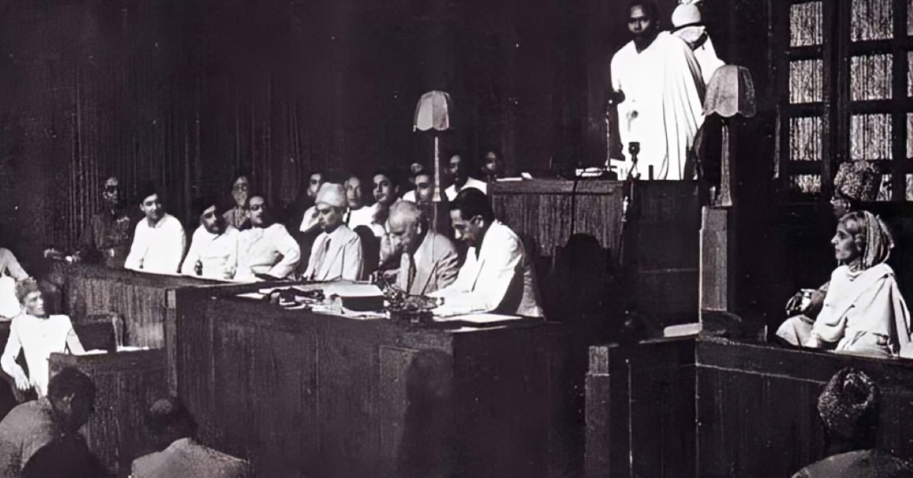 পাকিস্তান পার্লামেন্টে প্রথম আইনমন্ত্রী যোগেন মণ্ডল