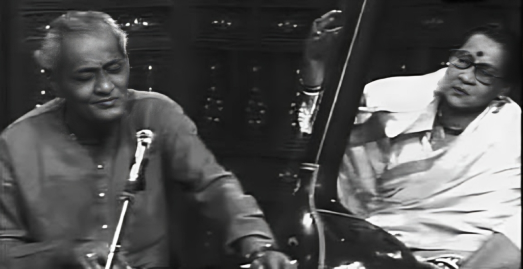 অখিলবন্ধু ঘোষ ও তার স্ত্রী দীপালি দেবী