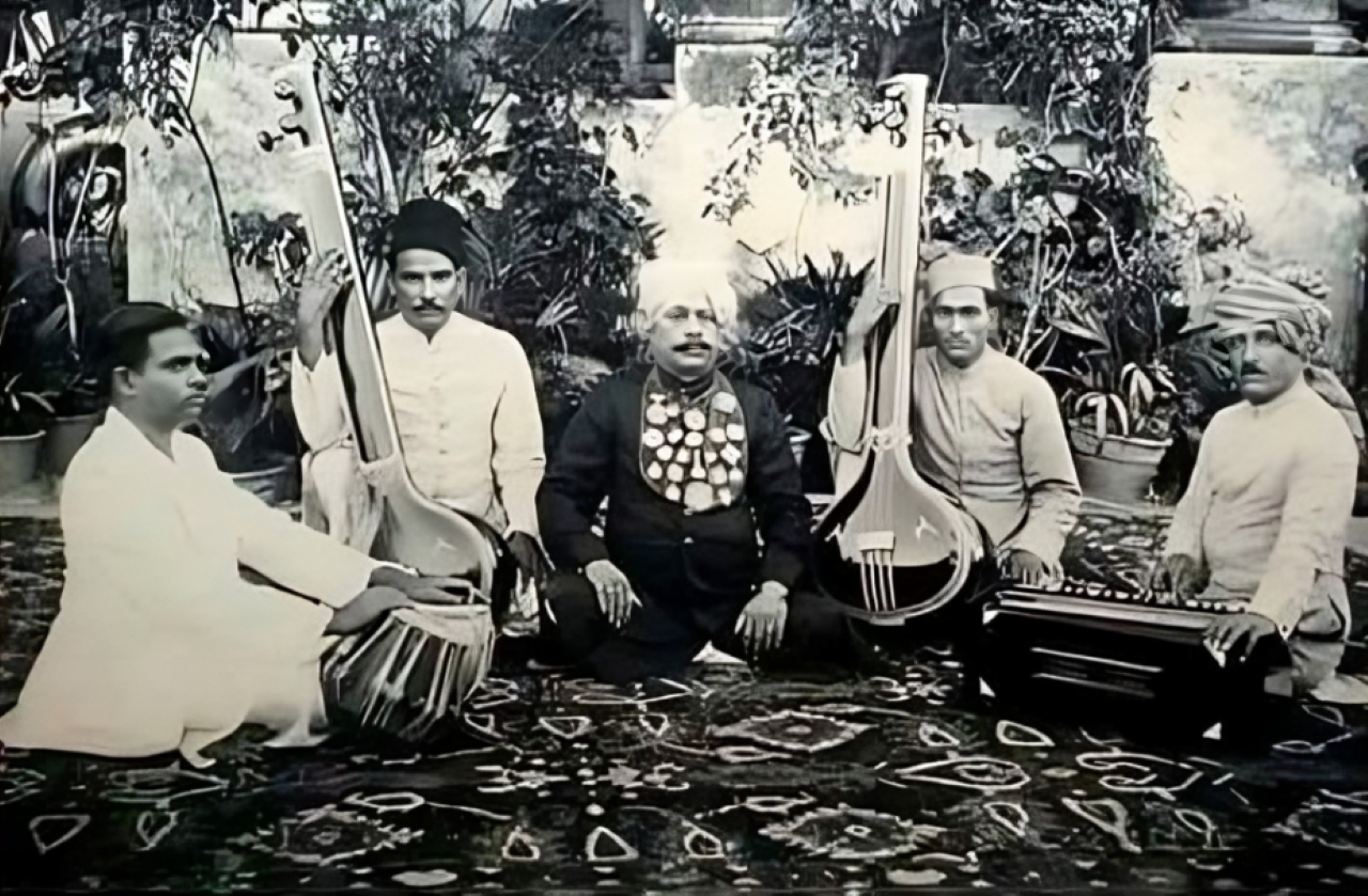 ওস্তাদ ফৈয়াজ খাঁ আগ্রা ঘরানা 2 খেয়ালে আগ্রা ঘরানা । অসুরের সুরলোকযাত্রা সিরিজ 1 ওস্তাদ ফৈয়াজ খাঁ, আগ্রা ঘরানা