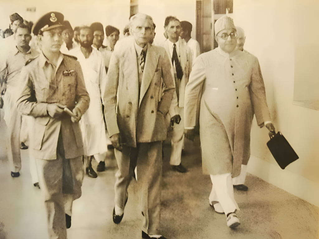 পাকিস্তানের প্রথম গভর্নর জেনারেল হিসেবে মোহাম্মদ আলী জিন্নাহ উইনস্টন চার্চিল কেন পাকিস্তানের প্রকৃত স্থপতি ও জাতির পিতা? । ইতিহাস ও রাজনীতি সিরিজ 11 পাকিস্তানের প্রথম গভর্নর জেনারেল হিসেবে মোহাম্মদ আলী জিন্নাহ