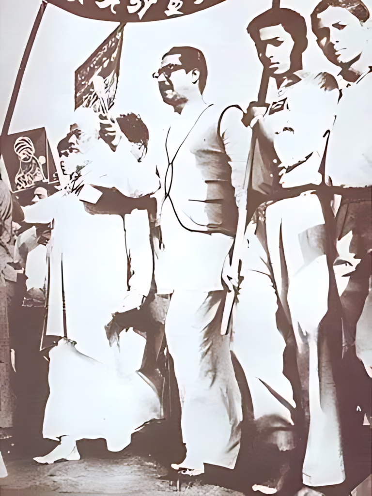 মওলানা ভাসানী ও বঙ্গবন্ধু ১৯৫৩ সালে খালি পায়ে ভাষা শহীদদের স্মরণে প্রভাত ফেরীতে বাংলাদেশ ও পাকিস্তানের রাজনীতিতে ভারতের দালাল থিওরির শুভঙ্করের ফাঁকি । ইতিহাস ও রাজনীতি সিরিজ 6 মওলানা ভাসানী ও বঙ্গবন্ধু ১৯৫৩ সালে খালি পায়ে ভাষা শহীদদের স্মরণে প্রভাত ফেরীতে