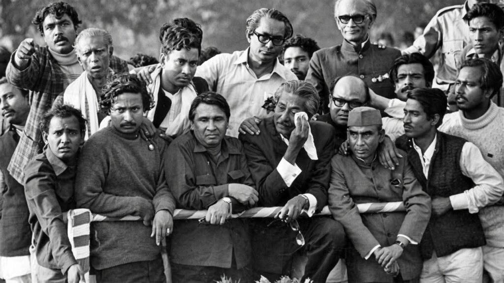 বঙ্গবন্ধুর স্বদেশ প্রত্যাবর্তন দিবস 11 ১০ জানুয়ারির রেসকোর্স ময়দান : উচ্ছ্বাসে উল্লসি ওঠে আকুল আবেগ । ইতিহাস ও রাজনীতি সিরিজ 12 বঙ্গবন্ধুর স্বদেশ প্রত্যাবর্তন দিবস